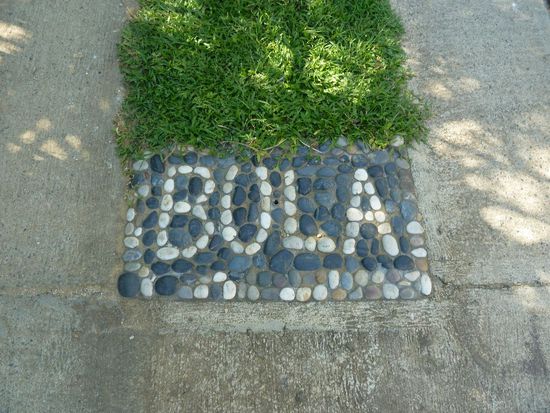 eine steinerne aber nette Begrüßung 