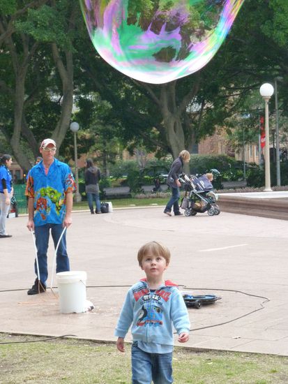 ...und einen Seifenblasenonkel, der speziell die Kids begeisterte.