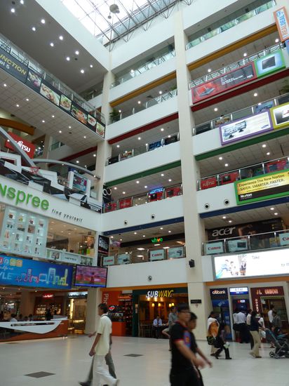 Einblick in eins der 1000 Shoppingcenter.....