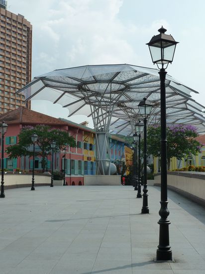 Clark Quay  - Bar- &amp; Restaurantviertel mit viiilen bunten Häusern