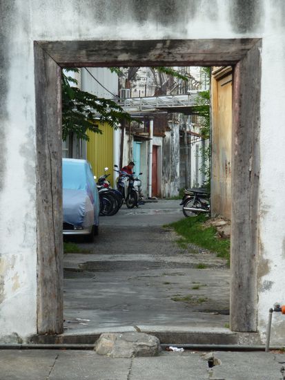 In der Umgebung unseres Hotels in Chinatown. Da Little India direkt angrenzt, gab es wieder verschiedene kulturelle, besonders kulinarische Eindrücke.
