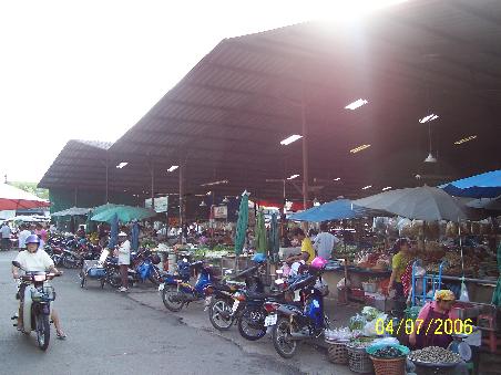 Market in Trang