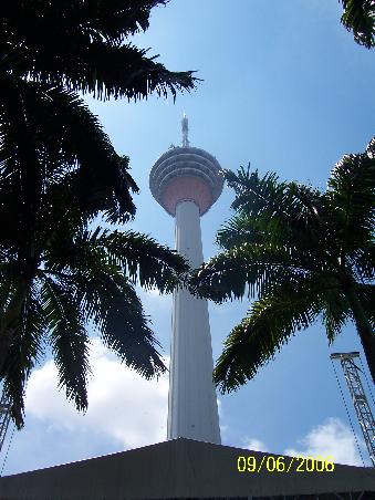 Kuala Lumpur Tower von unten