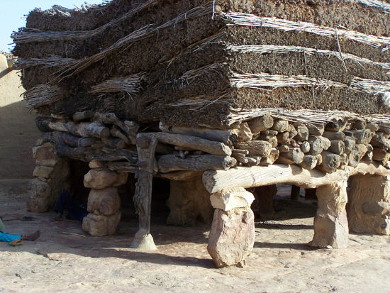 Toguna in Sangha