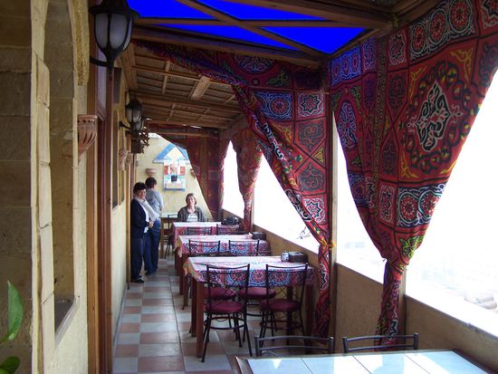 Hotelterrasse auf der 12. Etage