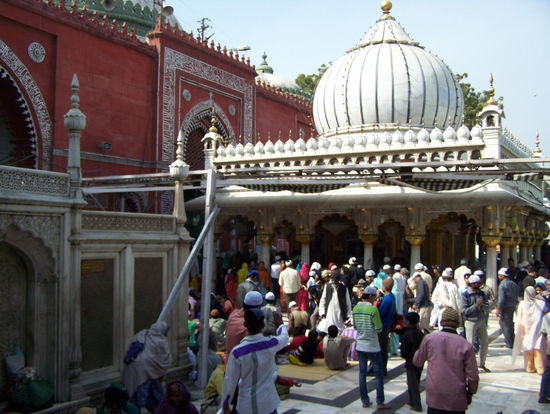 Hazrat Nizam-ud-din Dargah - Tempelanlage