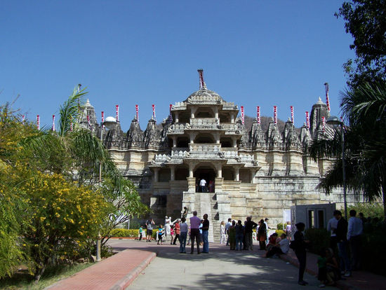 Ranakpur: Chaumukha Mandir