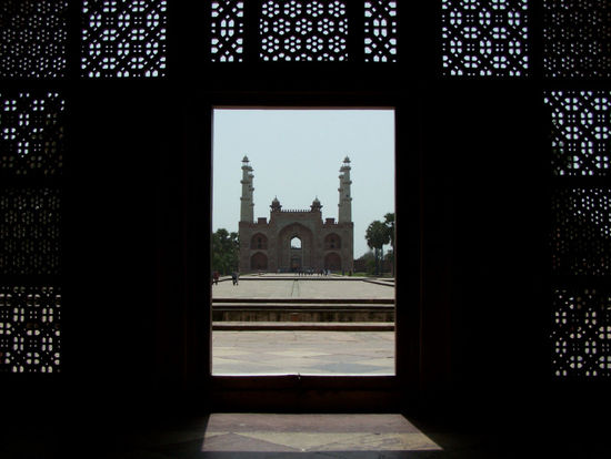 Agra: Akbars Mausoleum