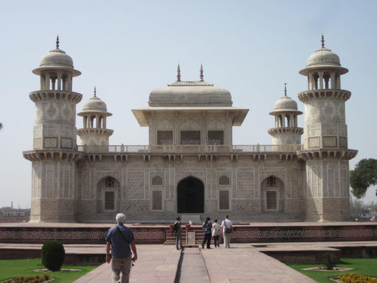 Agra: Itimad-ud-Daula-Mausoleum