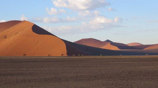 morgens gegen 7 Uhr Richtung Sossusvlei
