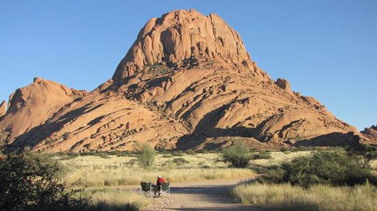 Frühstück mit Blick auf die Spitzkoppe