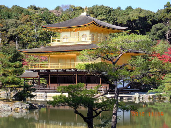 Der goldene Pavillon