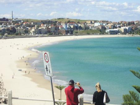 oh, und das ist bond beach, nicht das paradies, fuer einige die sich bei dem anblick nicht sicher waren...