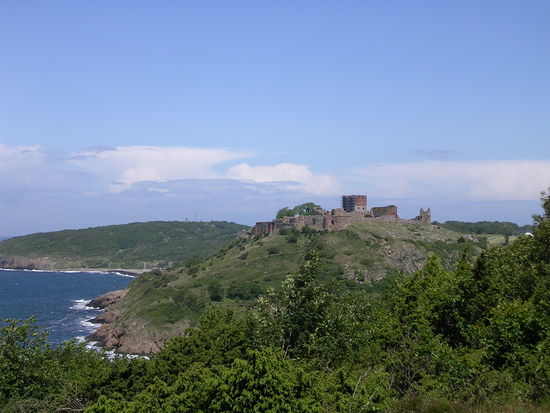 Die Ruine in der Ferne