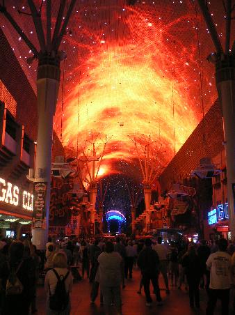 Lichterspiele im alten Teil von Las Vegas