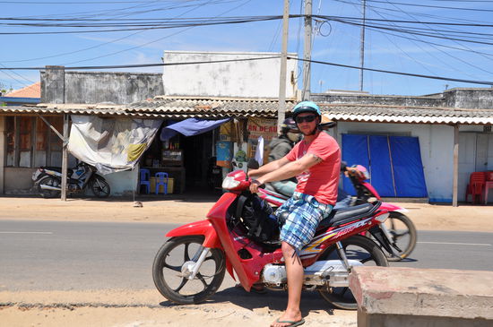 Unser geliehenes Moped  Etwas kleiner als das erste aber genau so schnell!