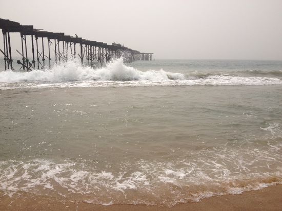 Brandung am alten Hafen