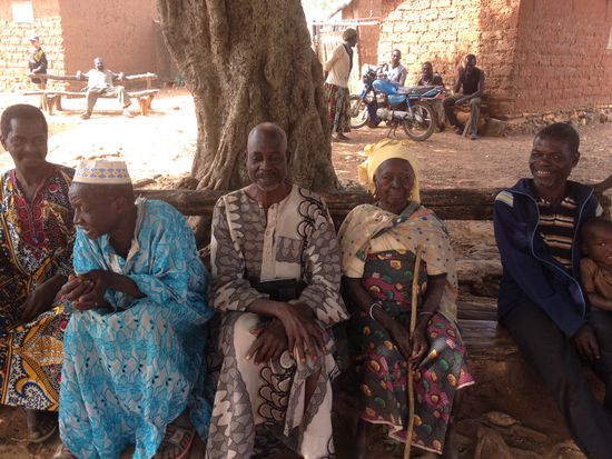 Der Dorfälteste und seine Frau