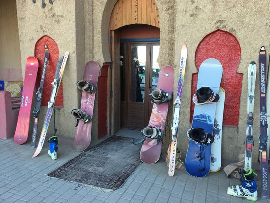 An dieser Stelle stieg der Schweizer um in seinen anderen Bus.