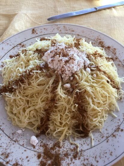 Seffa – Fadennudeln mit Zimt und Zucker