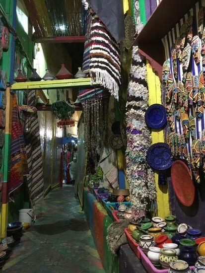 Und rein in die kleinen Nebengassen.