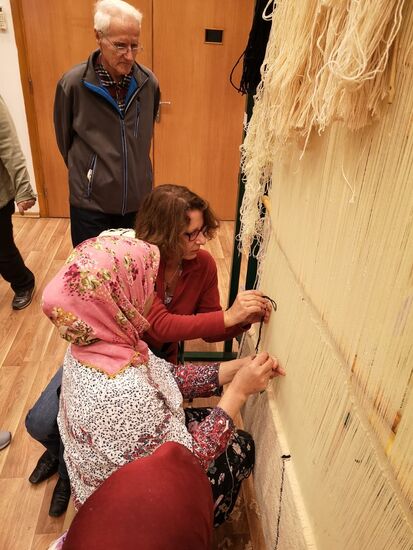 …und versuche ihn zu knüpfen…