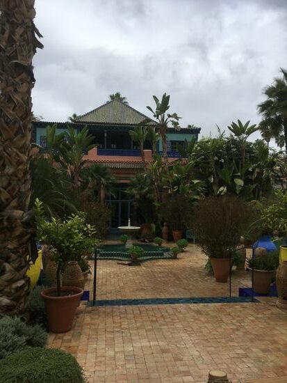 In diese Villa hatte sich Yves Saint Lorenz nach seinem Abschied aus der Modebranche zurückgezogen.