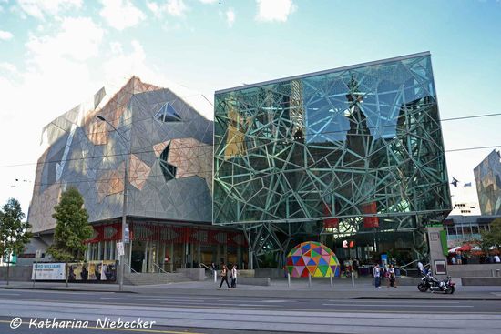 Ein Bereich der modernen Gebäude des "Federation Squares".