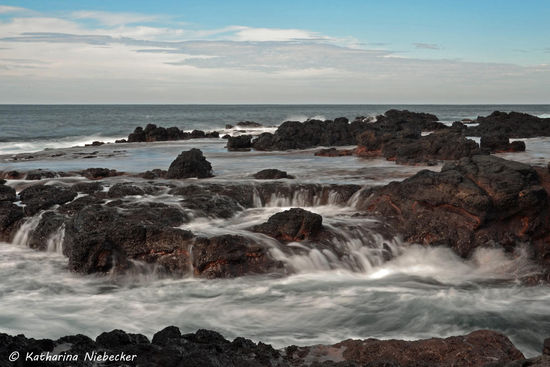 Überall befinden sich Felsen und Wasserpools.... Heute war der Wasserstand um einiges höher als bei meinem ersten Besuch mit Cat.