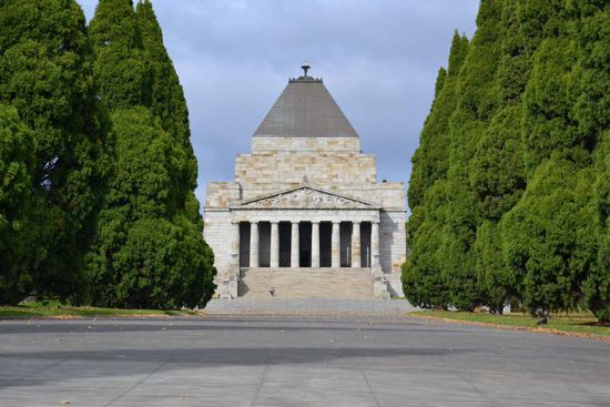 Shrine of Remembrance - Denkmal an die gefallen Soldaten in den Kriegen