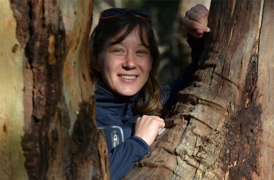 Tja... und das ist ein Mensch, genauer gesagt ein Papparazzo. 