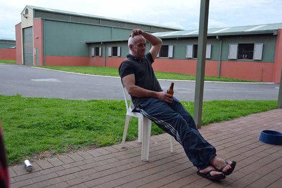 Sein Bruder Chris Harvey - Stallmeister