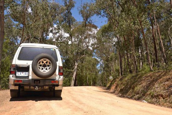 Nachdem er mich kurzzeitig im Stich ließ, hat er hier im NP wieder alles gut machen können! Mein Wagen hatte sicherlich genausoviel Spaß wie ich, durfte er doch endlich mal das machen, wofür er gemacht ist - Ich liebe ihn! (Es muß ein Problem mit dem Gas gewesen sein. Er fuhr hier aber die ganze Zeit wieder mit Gas)