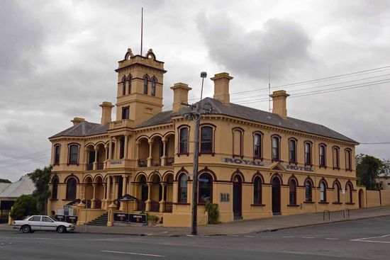 Zum Abschluß noch ein sehr schönes Hotel.