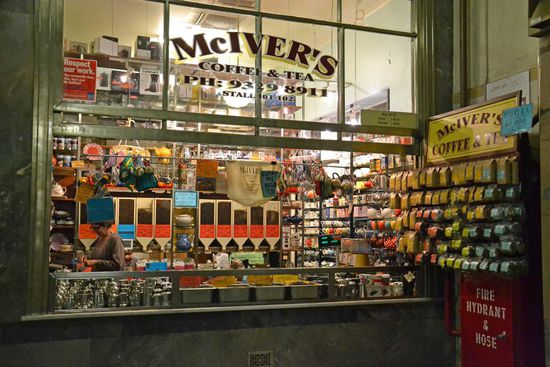 Und noch ein Delikatessenladen: Coffee &amp; Tea