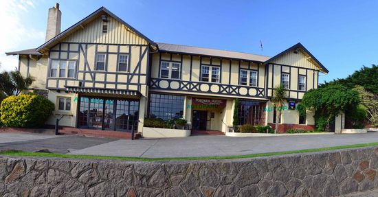 Das"Portsea Hotel", ein tolles altes Fachwerkhaus..... Da fühlt man sich fast wie in Deutschland....