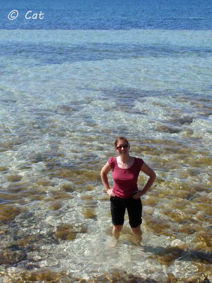 Nachtrag:
Unterwegs zur Spitze des Nationalparks halten wir kurz, um uns die Strände anzuschauen. Ich teste natürlich schon einmal die Wassertemperatur. Sie ist erstaunlicherweise sehr angenehm!