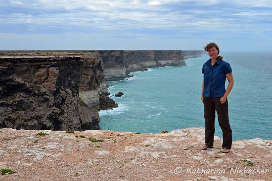 Noch stehe ich hier vor den Klippen.....