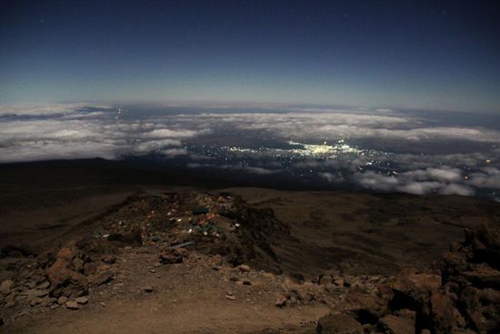Blick zum Camp und nach Moshi