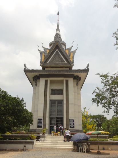 Mahnmal bei den Killing-Fields.