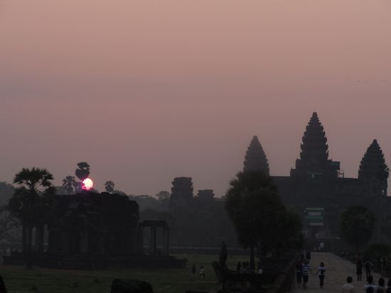 Sunrise beim Angkor Wat
