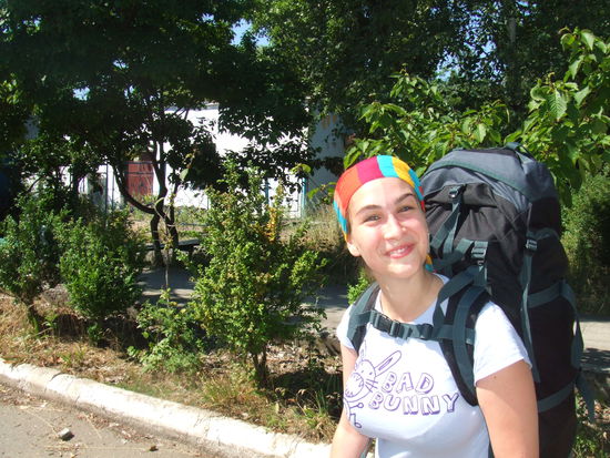 Lachen der Verzeifelung als wir uns zum geschlossenen Campingplatz durchgekaempft haben. / Po przybyciu na zamkniety kemping