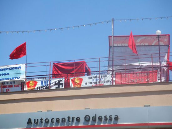 und auch mit Symbolen nwird nicht gespart.