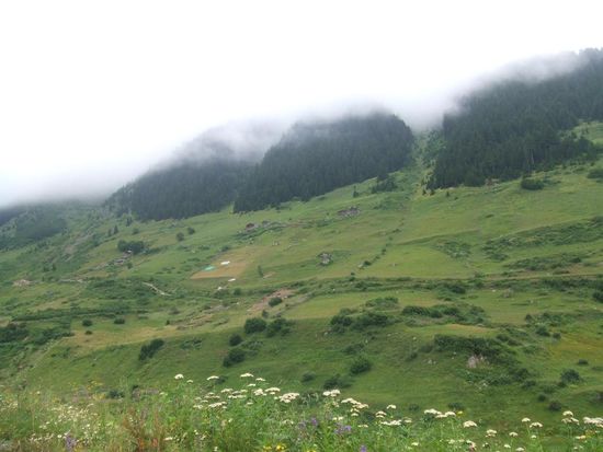 LAndschaft vor dem Pass ... / Krajobraz po morskiej stronie gor