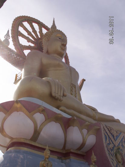 Direkt im Anschluß waren wir zum ersten Mal bei Tag am Big Buddha.