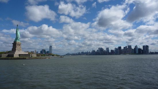 Auf der Faehre zur Freiheitsstatue