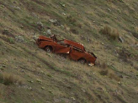 Haben unsere alte Ford-Bolide entsorgt...