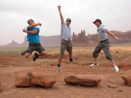 Monument Valley mit Ed, Cyril und Chris, unser neuer Reisekompadre