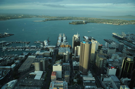 ir letzte Wuche hei mirs ändlich au no gschafft ufe berüehmt Turm z go und d Ussicht über Auckland z gniesse....