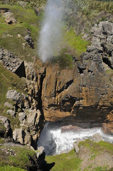 Blowhole - wenn eine grosse Welle kam, spritzte das Wasser wie eine Fontäne aus dem Boden 